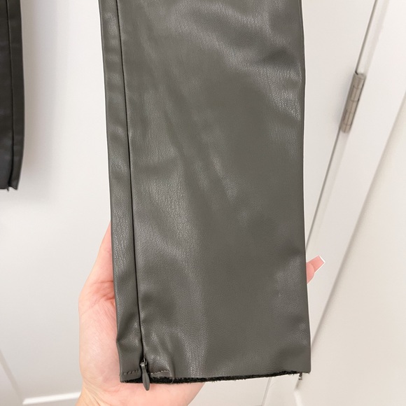 *NWT* Zara Faux Leather Leggings - Picture 2 of 6